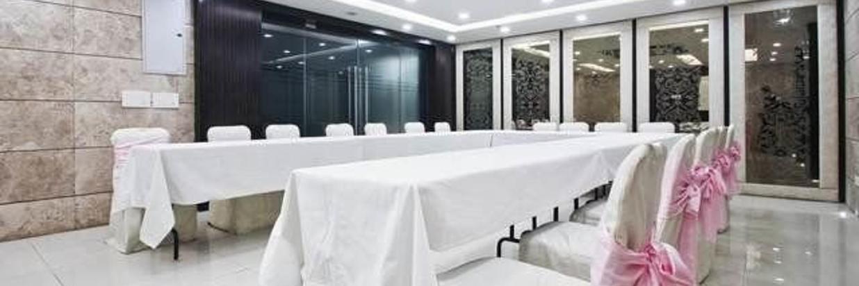 seminar hall in Delhi